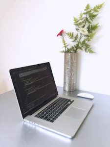 Réparation d’ordinateurs portables, macbook et de bureau toutes marques